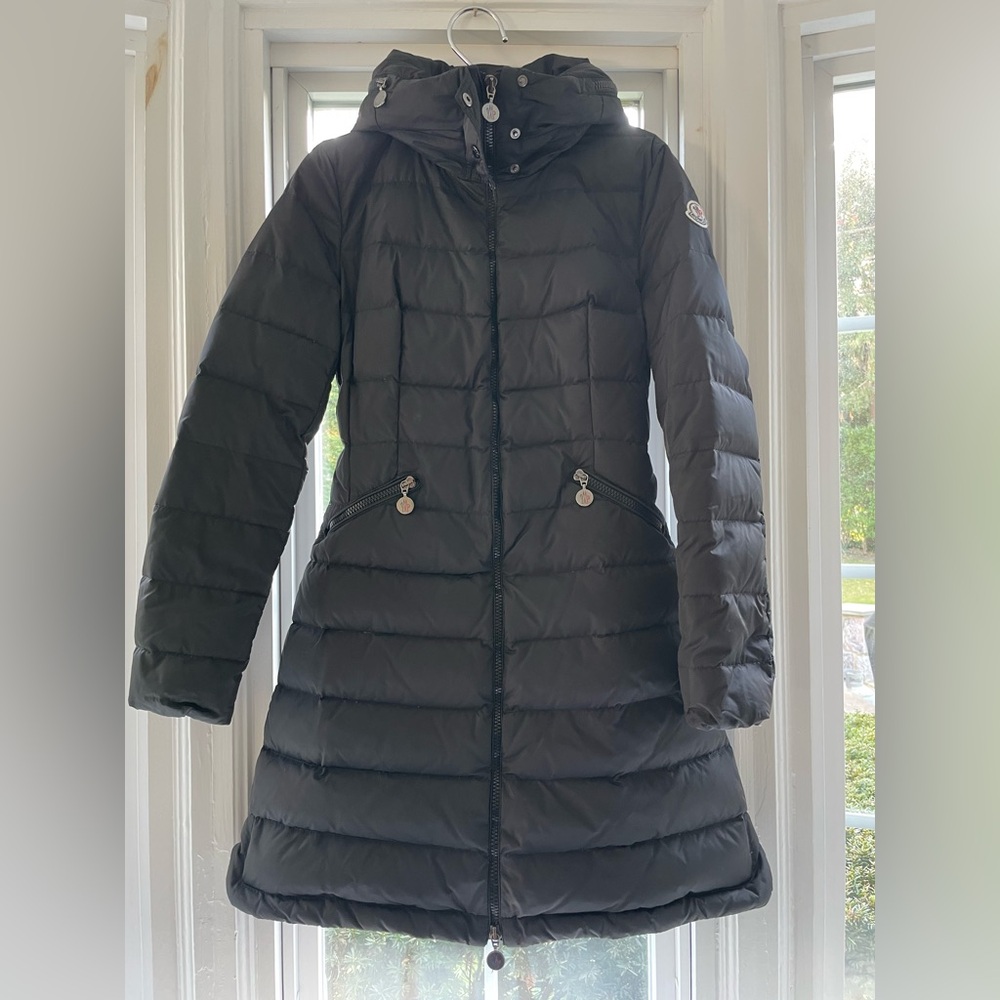 Moncler 0 long cinched waist puffer great condition